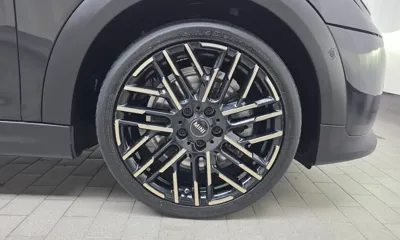 MINI Cooper 2025, 4214 км, за 24156.49 USD