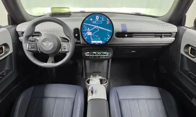 MINI Cooper 2025, 4214 км, за 24156.49 USD - фото 7