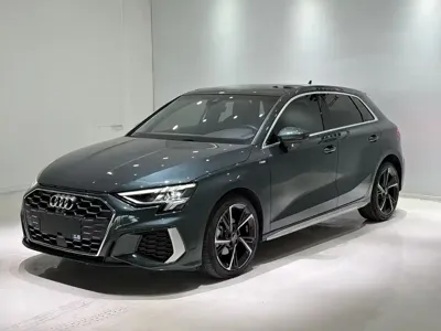 Audi A3 · 2022 год