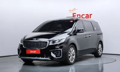 Kia Canival · 2019 год