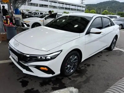 Hyundai Avante 2026, 5 км, за 2496.26 USD