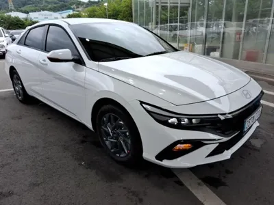 Hyundai Avante 2026, 5 км, за 2496.26 USD