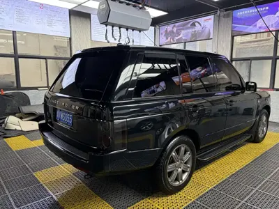 Land Rover Range Rover 2007, 110000 км, за 12948.54 USD