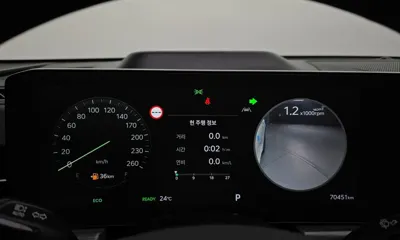 Kia K5 2024, 70451 км, за 17001.44 USD - фото 8