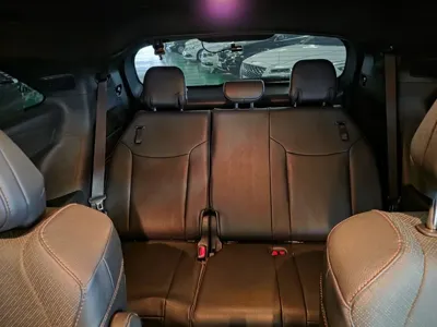 Toyota Sienna 2025, 9209 км, за 40101.09 USD - фото 15