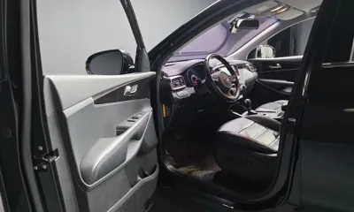 Kia Sorento 2016, 63967 км, за 7880.79 USD - фото 10