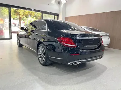 Mercedes-Benz E-Class 2019, 114000 км, за 27451.32 USD