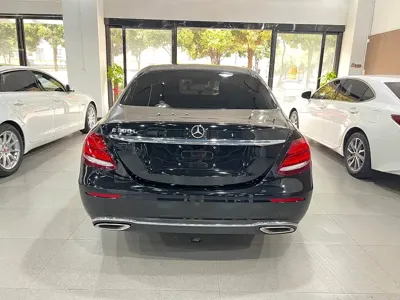 Mercedes-Benz E-Class 2019, 114000 км, за 27451.32 USD