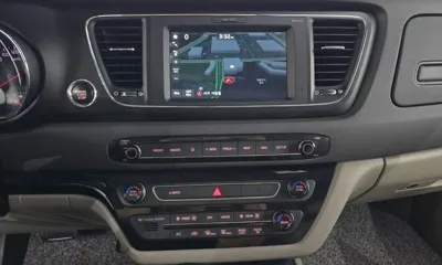 Kia Canival 2018, 99254 км, за 7670.8 USD - фото 14