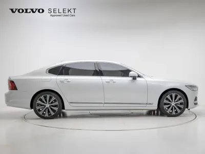 Volvo S90 2024, 20422 км, за 30723.48 USD