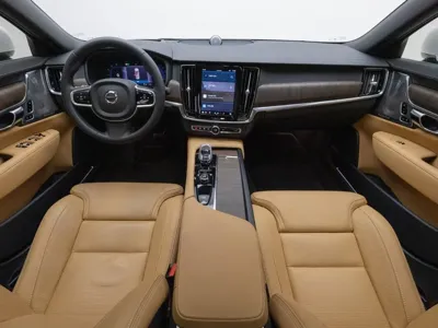 Volvo S90 2024, 20422 км, за 30723.48 USD - фото 8