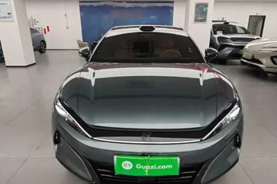 BYD Han L 2025, 9800 км, за 30813 USD