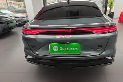 BYD Han L 2025, 9800 км, за 30813 USD