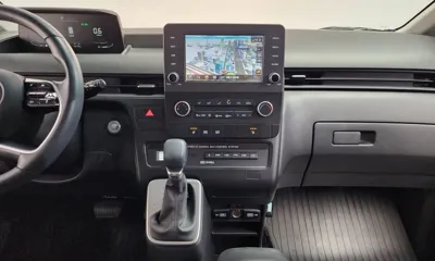 Hyundai Staria 2023, 16116 км, за 21341.26 USD - фото 16