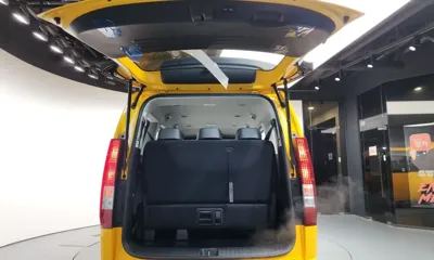 Hyundai Staria 2023, 16116 км, за 21341.26 USD - фото 20