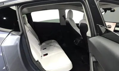 Tesla Model Y 2022, 51752 км, за 29250.83 USD - фото 11