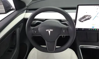 Tesla Model Y 2022, 51752 км, за 29250.83 USD - фото 13