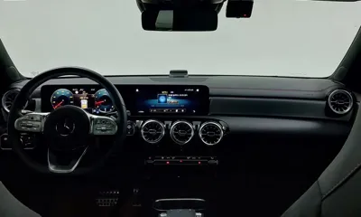 Mercedes-Benz CLA-Class 2023, 33640 км, за 25403.7 USD - фото 7