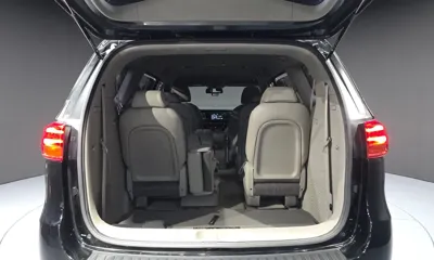 Kia Canival 2019, 89898 км, за 7882.74 USD - фото 20