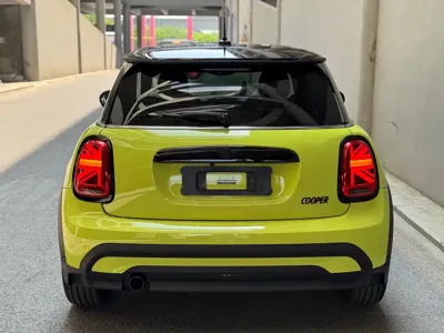 MINI MINI 2022, 13600 км, за 23395.66 USD