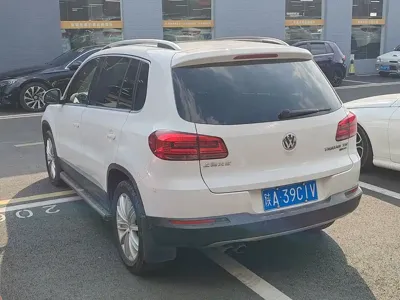 Volkswagen Tiguan 2014, 90000 км, за 4812.63 USD - фото 8