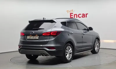 Hyundai Santafe 2018, 86859 км, за 10505.45 USD