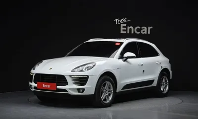Porsche Macan · 2016 год