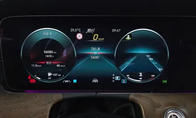 Mercedes-Benz E-Class 2022, 56081 км, за 22968.36 USD - фото 8