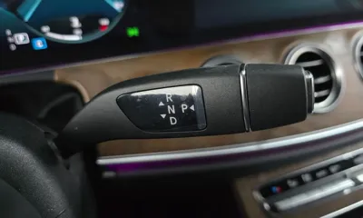 Mercedes-Benz E-Class 2022, 56081 км, за 22968.36 USD - фото 9