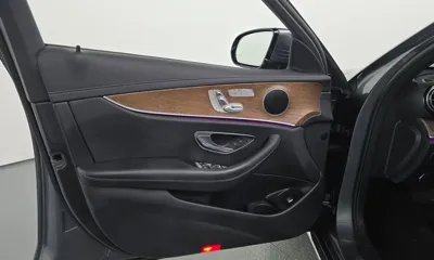 Mercedes-Benz E-Class 2022, 56081 км, за 22968.36 USD - фото 24