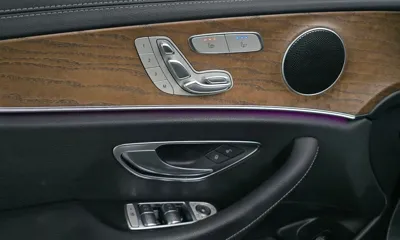 Mercedes-Benz E-Class 2022, 56081 км, за 22968.36 USD - фото 27