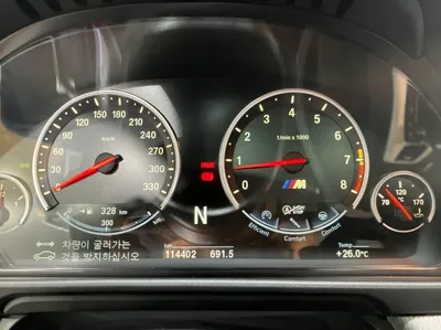 BMW M5 2015, 115000 км, за 24590.72 USD - фото 8