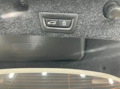 BMW M5 2015, 115000 км, за 24590.72 USD - фото 18