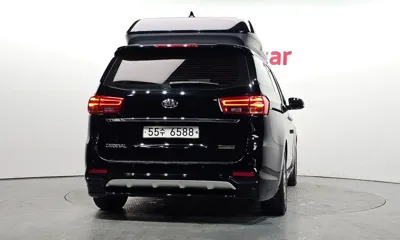 Kia Canival 2019, 123687 км, за 13148.33 USD