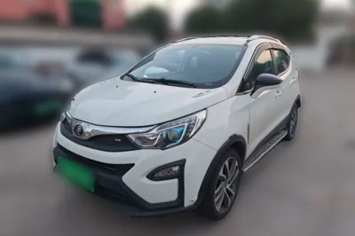 BYD Yuan · 2016 год