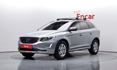 Volvo XC60 · 2017 год