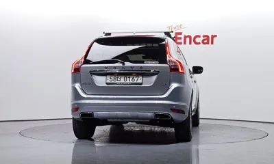 Volvo XC60 2017, 134708 км, за 7862.57 USD