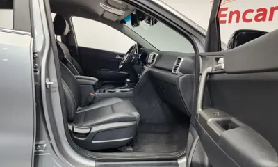 Kia Sportage 2021, 65920 км, за 10241.16 USD - фото 11