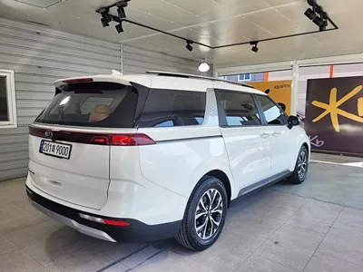 Kia Canival 2021, 56036 км, за 17155.3 USD