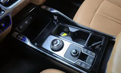 Kia Sorento 2023, 121585 км, за 17275.35 USD - фото 9