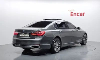 BMW 7-Series 2018, 122786 км, за 19160.88 USD