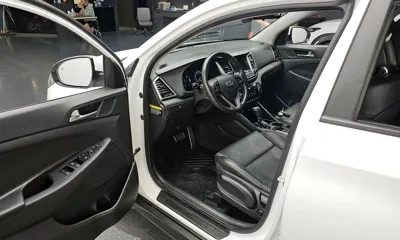 Hyundai Tucson 2018, 98186 км, за 6449.51 USD - фото 10
