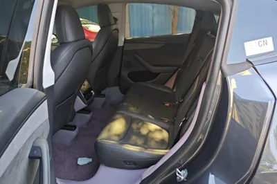 Tesla Model Y 2025, 25500 км, за 40702 USD - фото 29