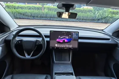 Tesla Model Y 2025, 25500 км, за 40702 USD - фото 33