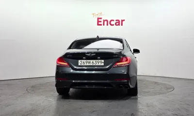 Genesis G70 2019, 140627 км, за 9846.4 USD