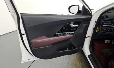 Kia Niro 2021, 38458 км, за 15688.59 USD - фото 24