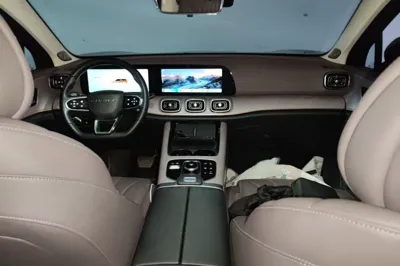 Chery Tiggo 9 C-DM 2025, 12200 км, за 16609 USD - фото 9