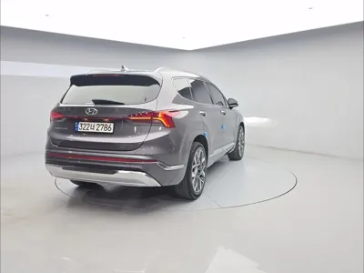 Hyundai Santafe 2023, 80062 км, за 16511.73 USD