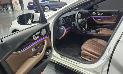 Mercedes-Benz E-Class 2021, 118100 км, за 22805.41 USD - фото 10