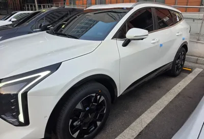 Kia Sportage 2026, 1200 км, за 16634.15 USD